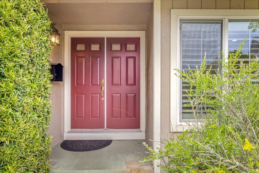 San Jose, CA 95136,464 Edelweiss DR