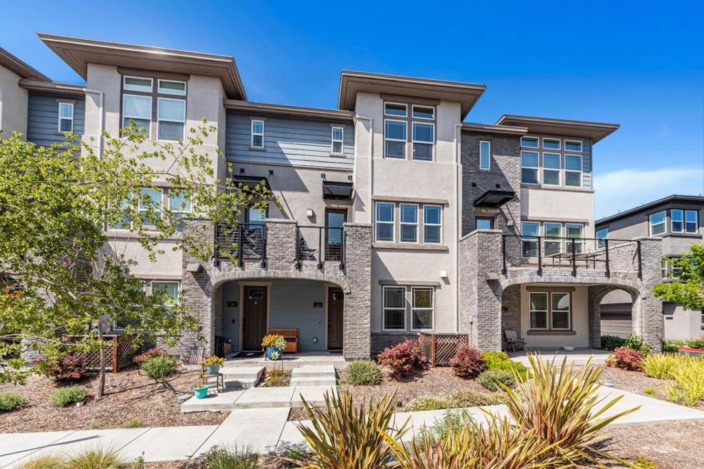 Sunnyvale, CA 94085,561 San Pasqual TER #2