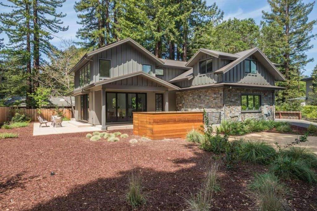 Portola Valley, CA 94028,846 Portola RD