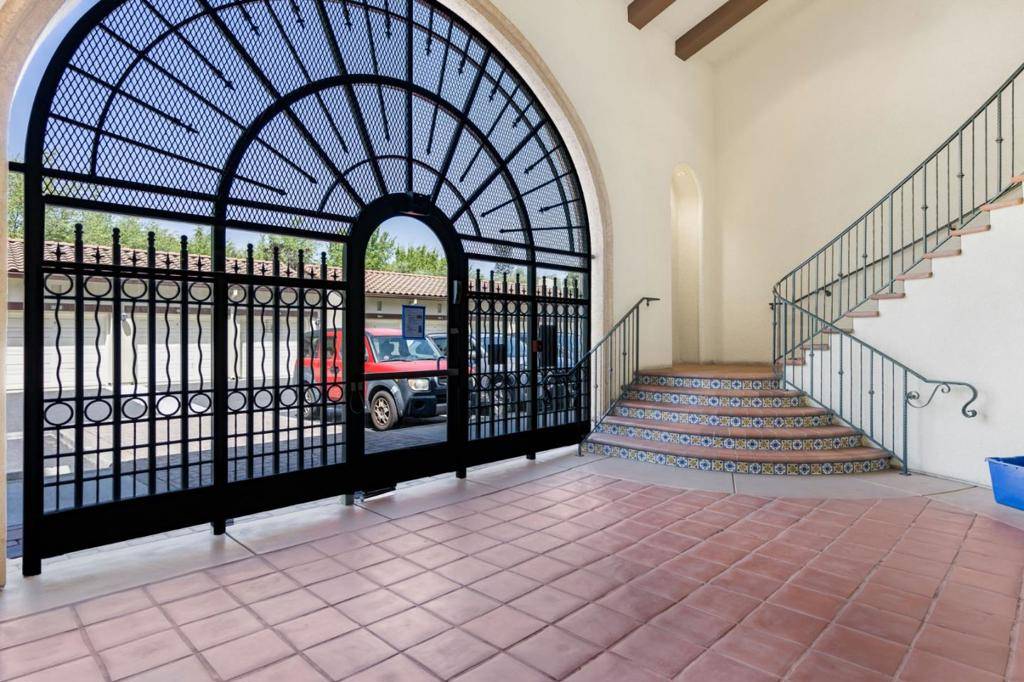 Milpitas, CA 95035,800 S Abel ST #403