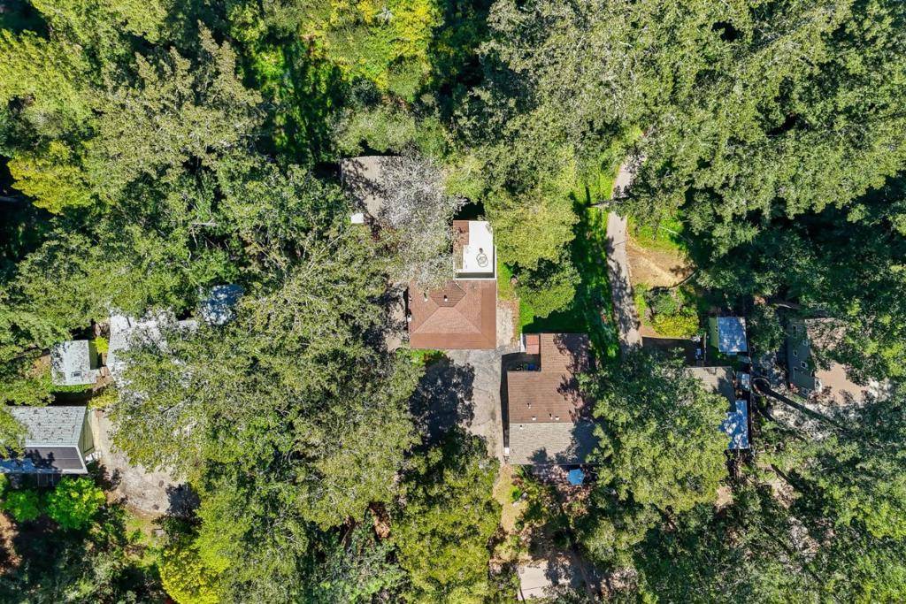 Felton, CA 95018,554 Madrona AVE