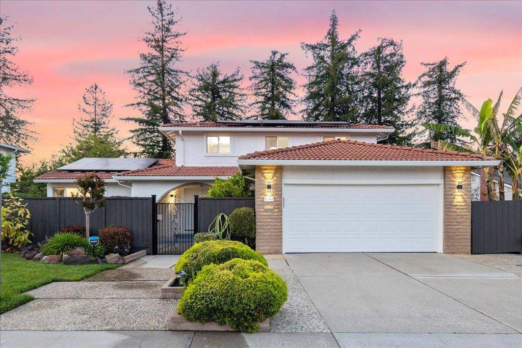 Cupertino, CA 95014,21547 Rosario AVE