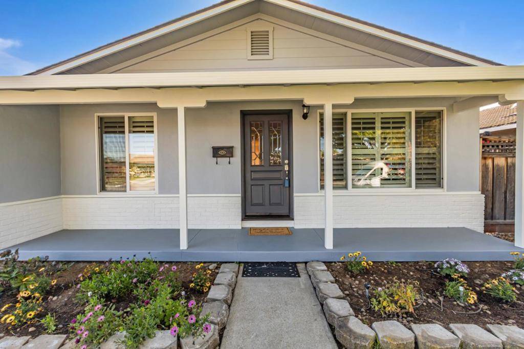 San Jose, CA 95124,4848 Anna DR