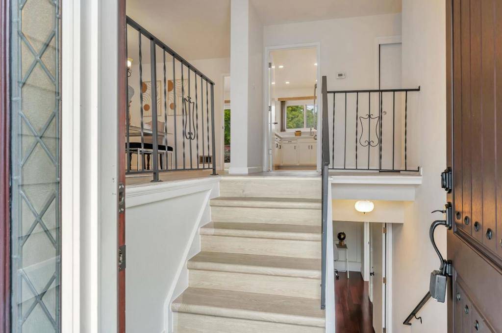 San Bruno, CA 94066,110 Santa Barbara PL