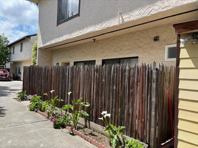 Burlingame, CA 94010,119 Highland AVE #B