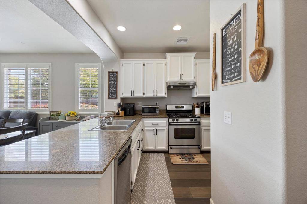 Sacramento, CA 95835,5850 Bridgecross DR