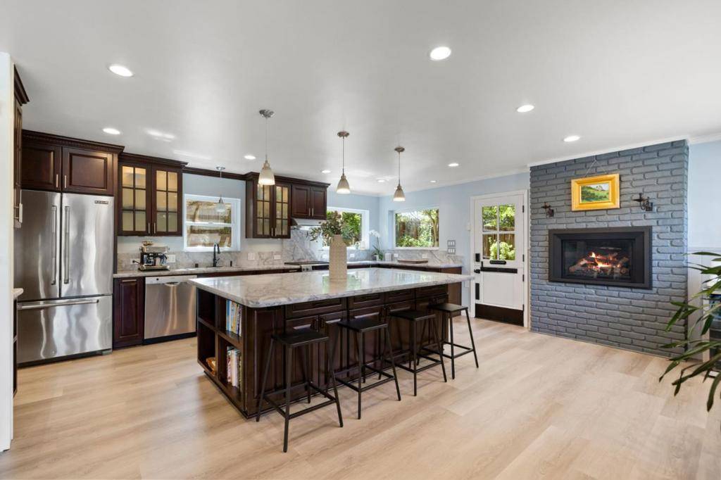 Los Altos, CA 94024,1670 Whitham AVE