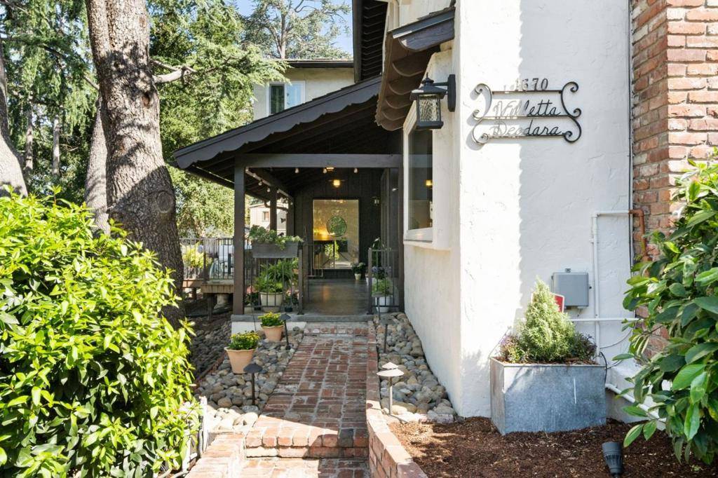Los Altos, CA 94024,1670 Whitham AVE