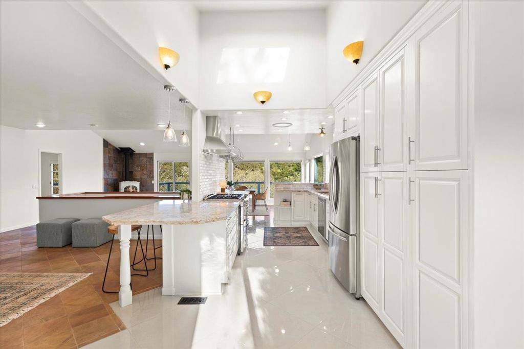 Santa Cruz, CA 95062,304 Harbor DR