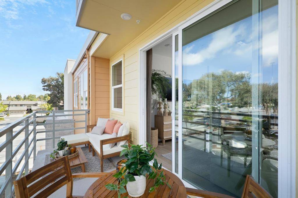 Sunnyvale, CA 94087,1303 Barbet CIR #7