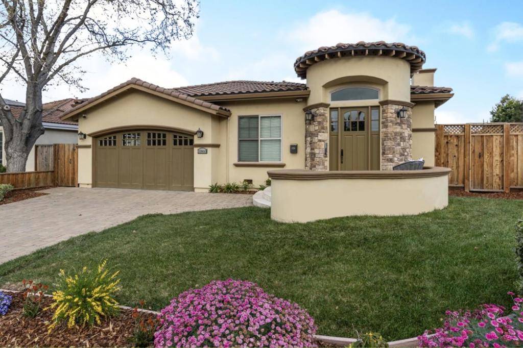 Cupertino, CA 95014,10860 Johnson AVE