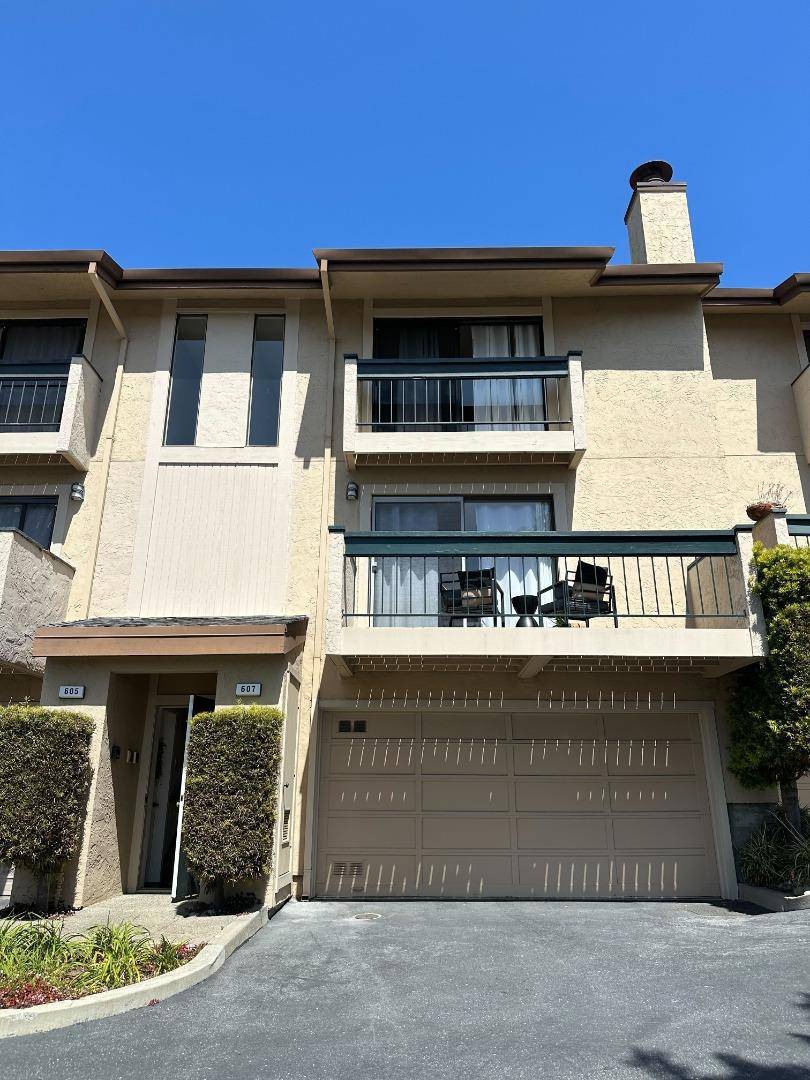 South San Francisco, CA 94080,607 Stonegate DR