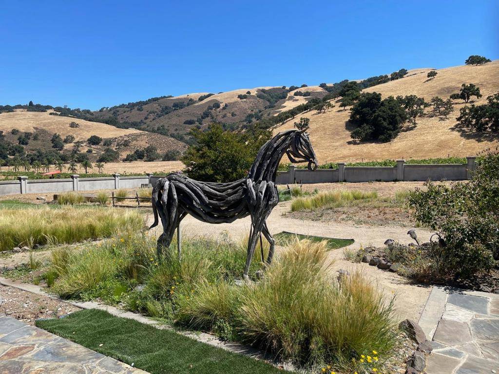 Gilroy, CA 95020,3970 Leavesley RD