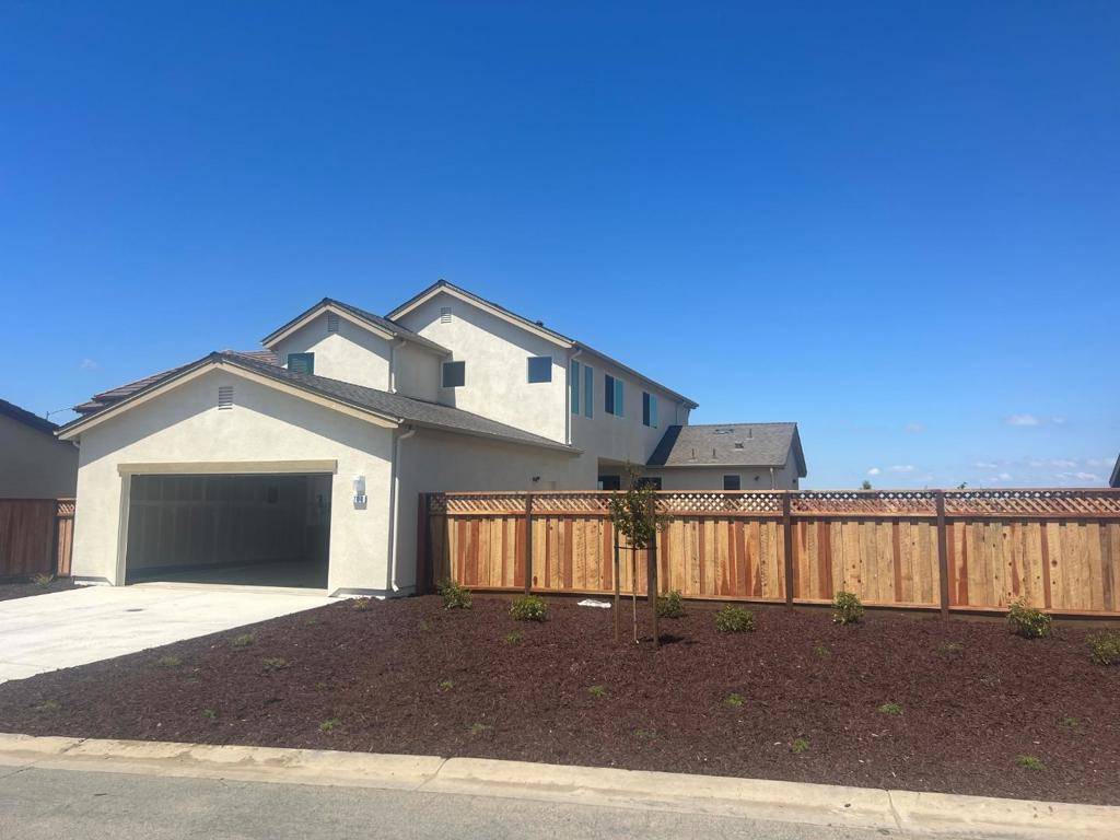King City, CA 93930,708 Bikle ST