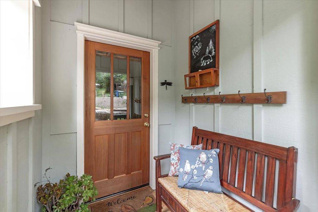 Los Gatos, CA 95033,19140 Laurel DR