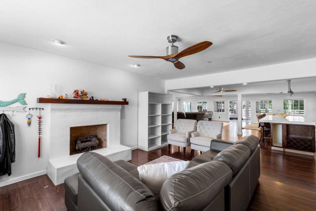 Seaside, CA 93955,1575 Military AVE
