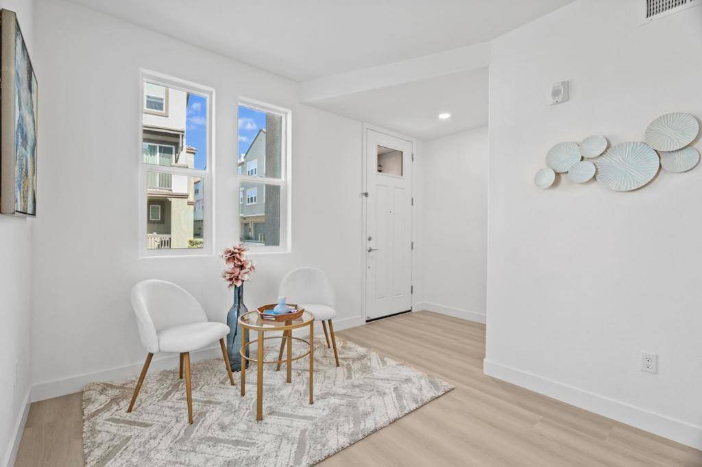 Milpitas, CA 95035,1453 Cherry CIR