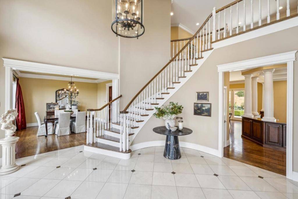 9540 Via Del Oro Gilroy, CA 95020