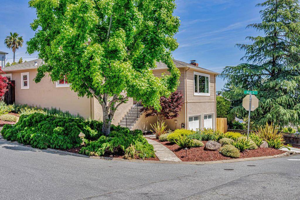 San Carlos, CA 94070,30 Valley RD