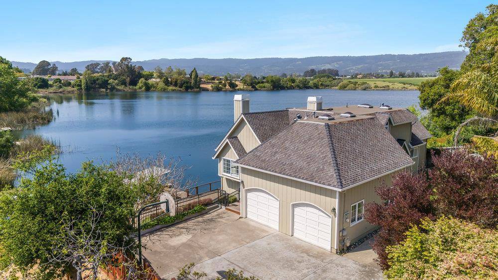 Watsonville, CA 95076,31 Cutter DR