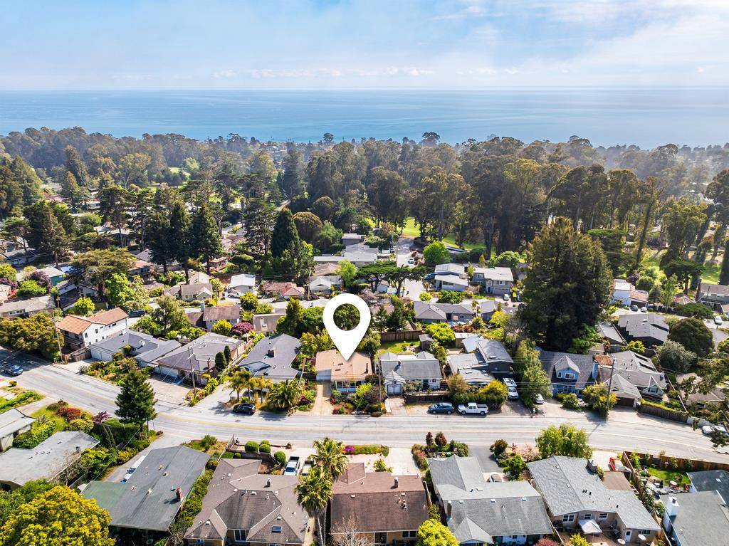 Aptos, CA 95003,420 Clubhouse DR