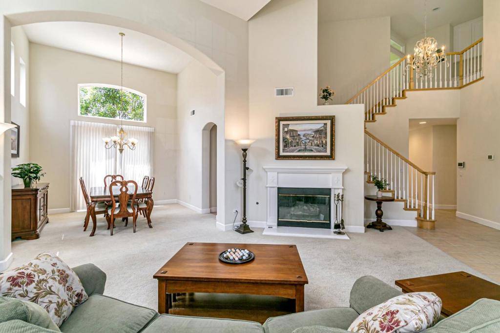 Morgan Hill, CA 95037,18345 Serra Avenida