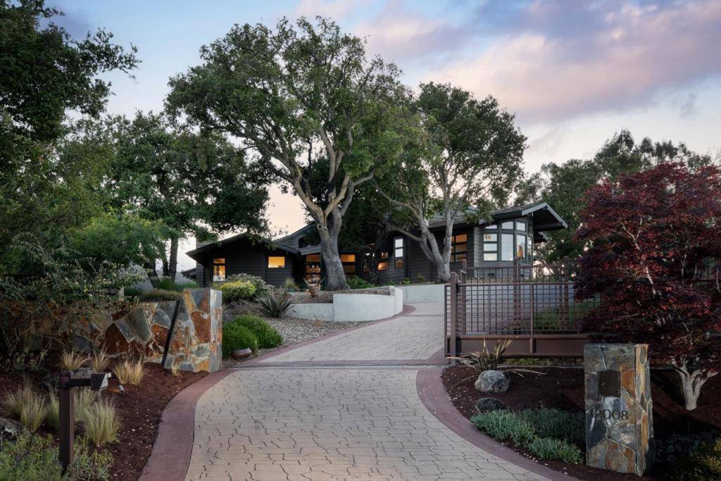 Los Altos Hills, CA 94022,12008 Emerald Hill LN