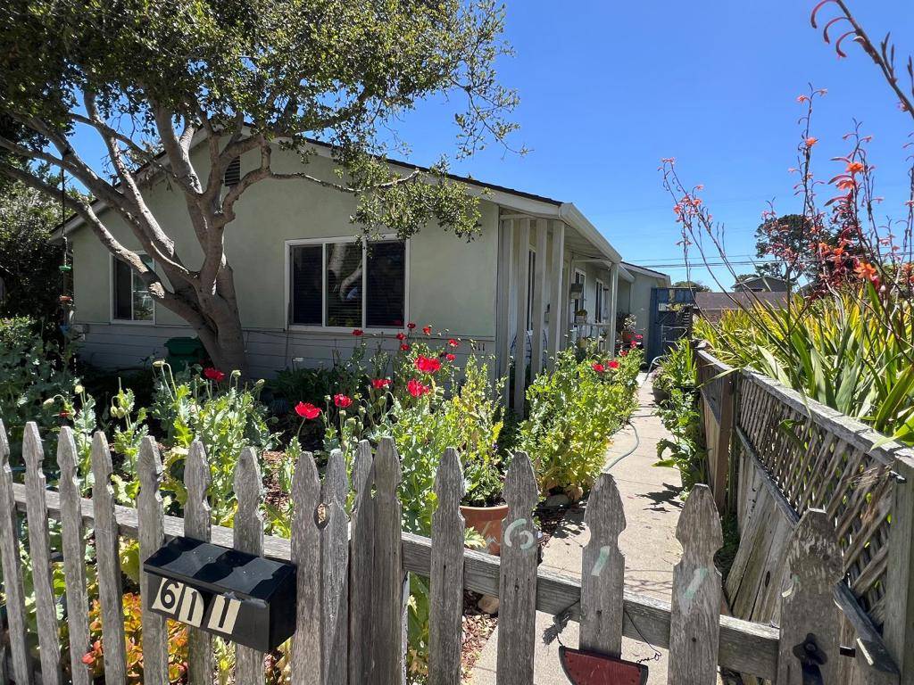 Pacific Grove, CA 93950,609 Congress AVE