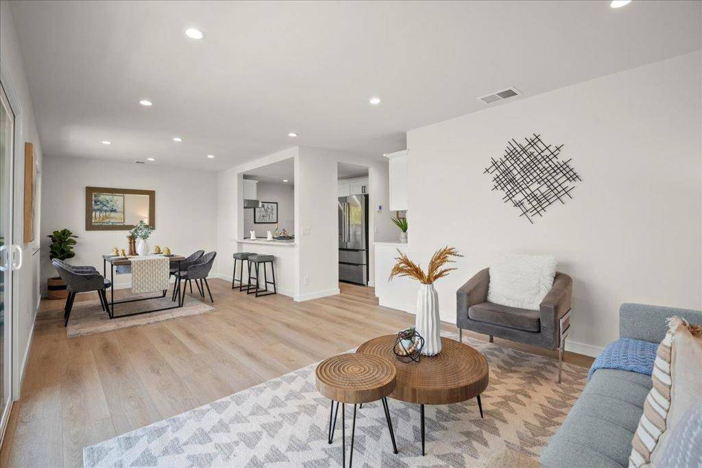 Sunnyvale, CA 94086,1103 Reed AVE #C