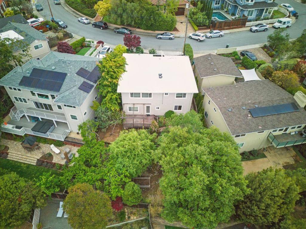 San Carlos, CA 94070,46 Hilltop DR