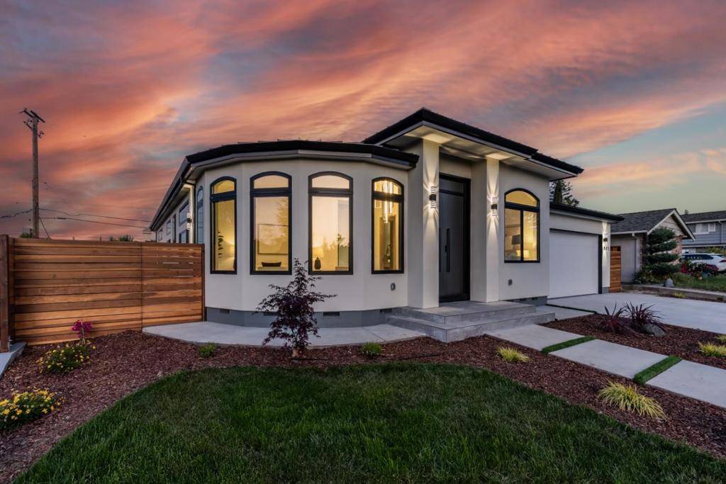 Cupertino, CA 95014,902 Sage CT
