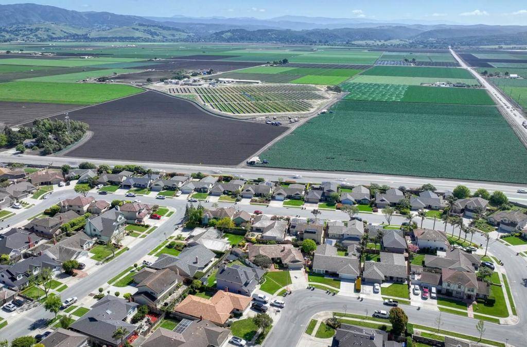 Salinas, CA 93901,1168 Loyola DR