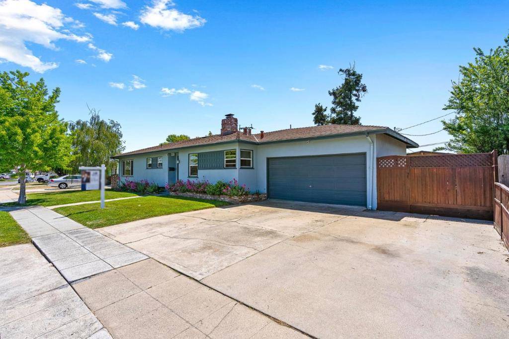 Salinas, CA 93906,1051 Harding ST