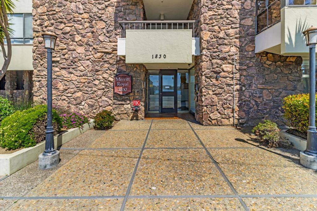 Oakland, CA 94606,1830 Lakeshore AVE #109
