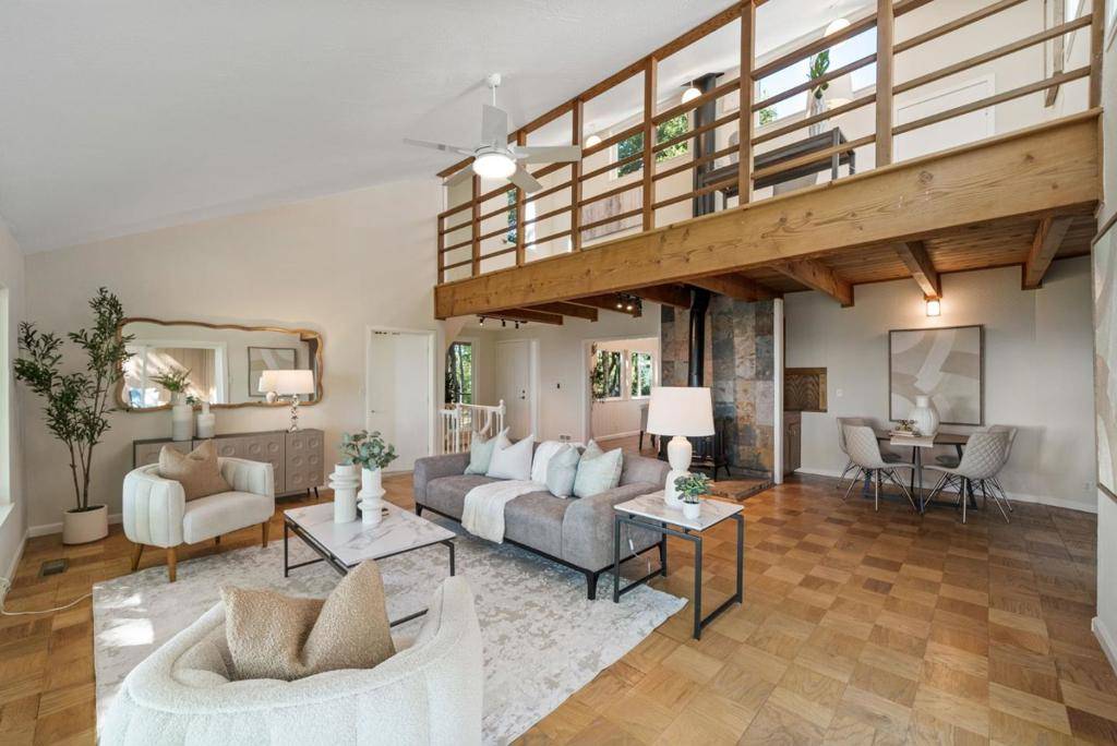 Los Gatos, CA 95033,20243 Beatty Ridge RD