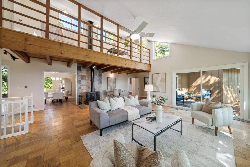 Los Gatos, CA 95033,20243 Beatty Ridge RD