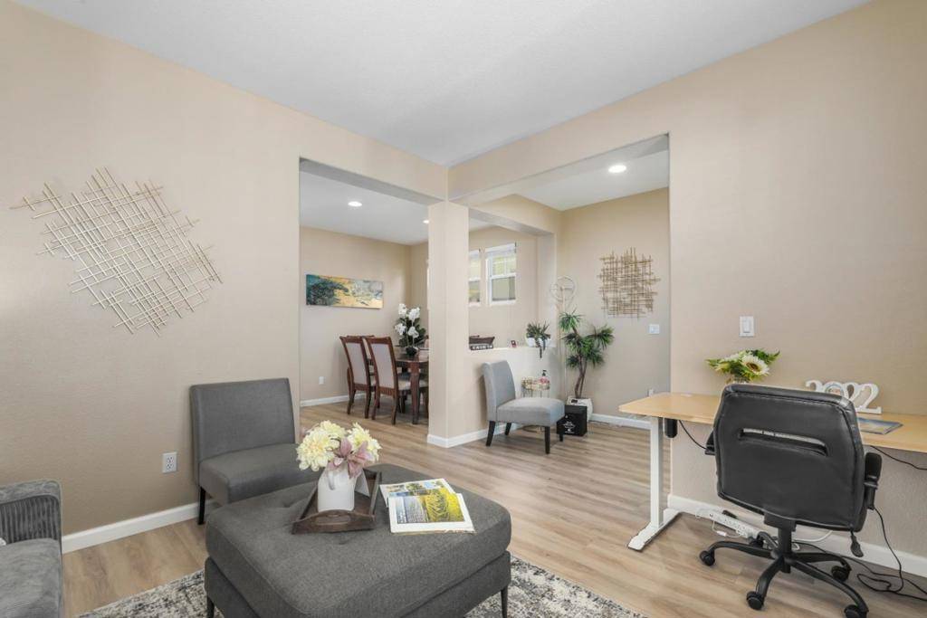 Dublin, CA 94568,7459 Starward DR