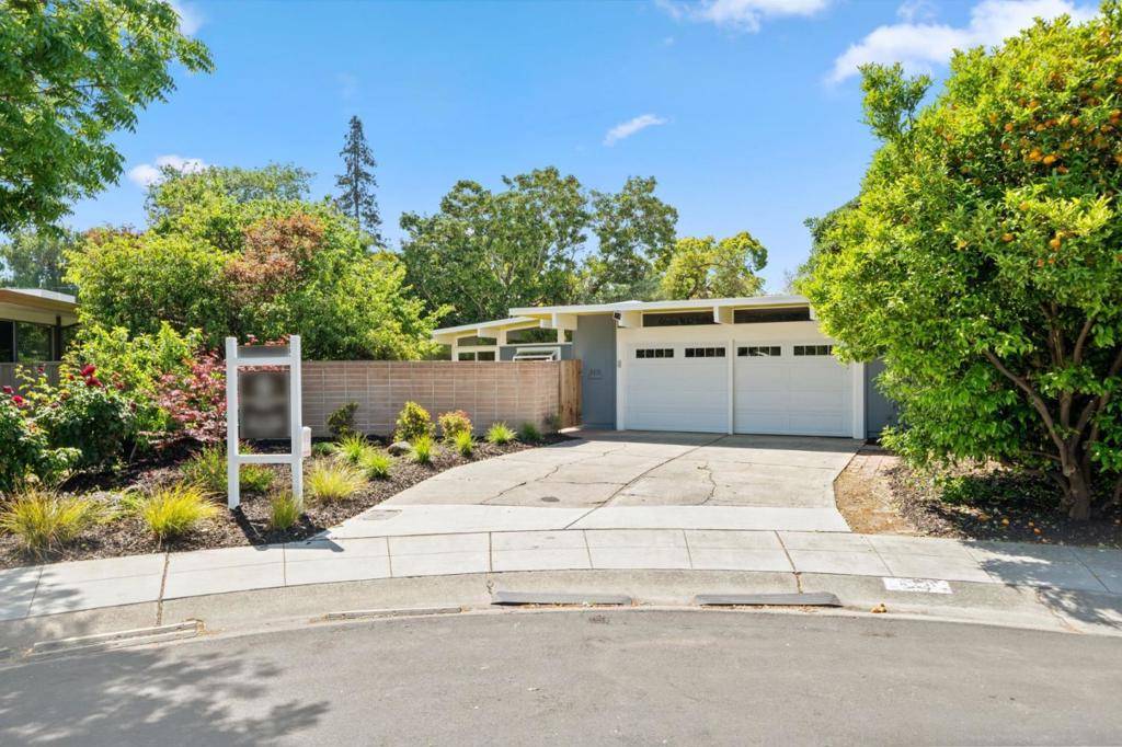 Palo Alto, CA 94303,3310 Kenneth DR