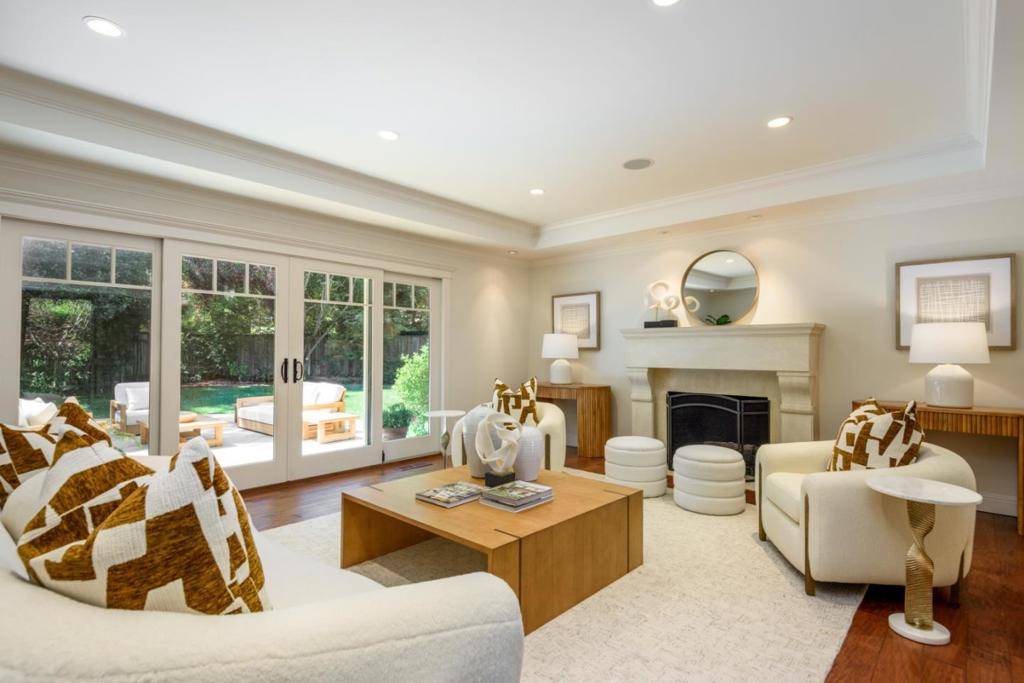Menlo Park, CA 94025,1674 OAK AVE