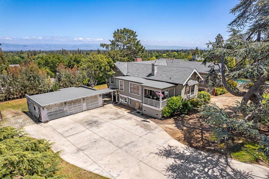 Los Altos, CA 94024,730 Mora DR