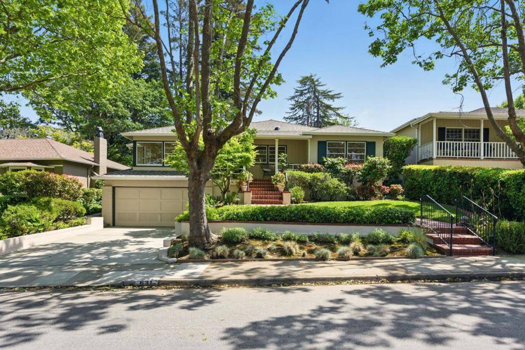San Mateo, CA 94402,631 Columbia DR