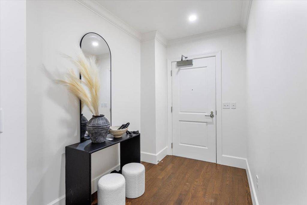 San Francisco, CA 94109,1645 Pacific AVE #2D
