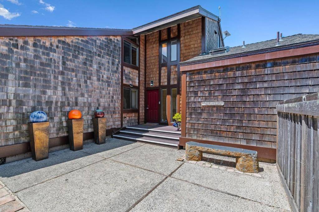 Moss Landing, CA 95039,172 Monterey Dunes WAY