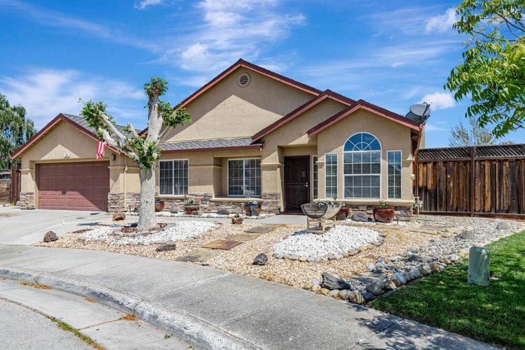 Hollister, CA 95023,161 Amber CT