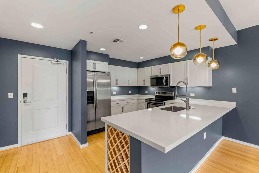 San Jose, CA 95112,125 Patterson ST #320