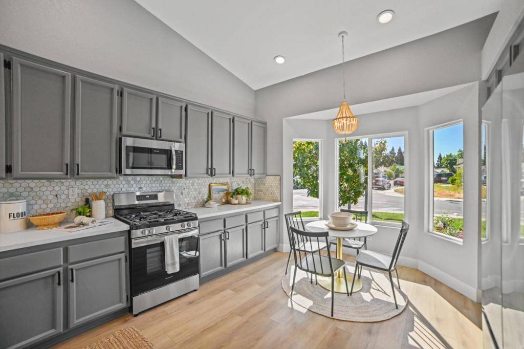 Elk Grove, CA 95758,8125 River Otter WAY