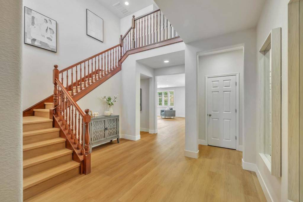 Mountain House, CA 95391,446 W San Juan DR