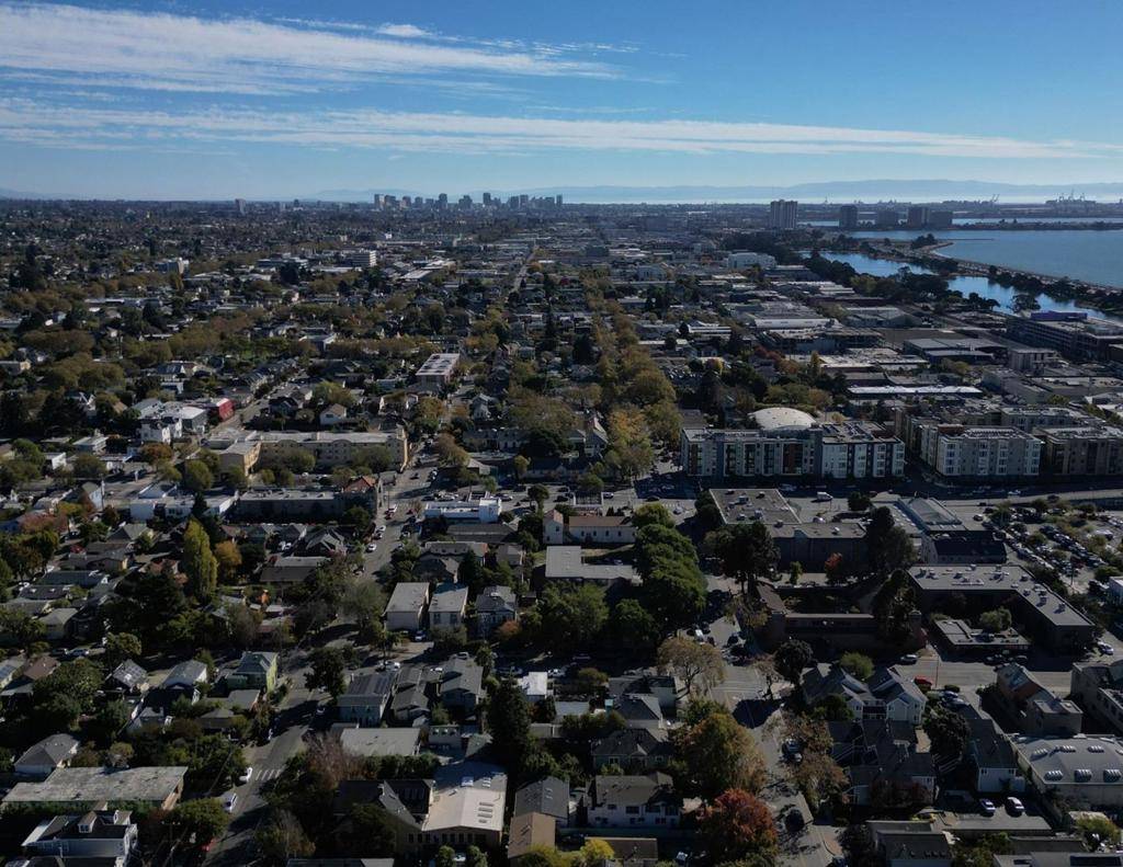 Berkeley, CA 94710,1917 6th ST