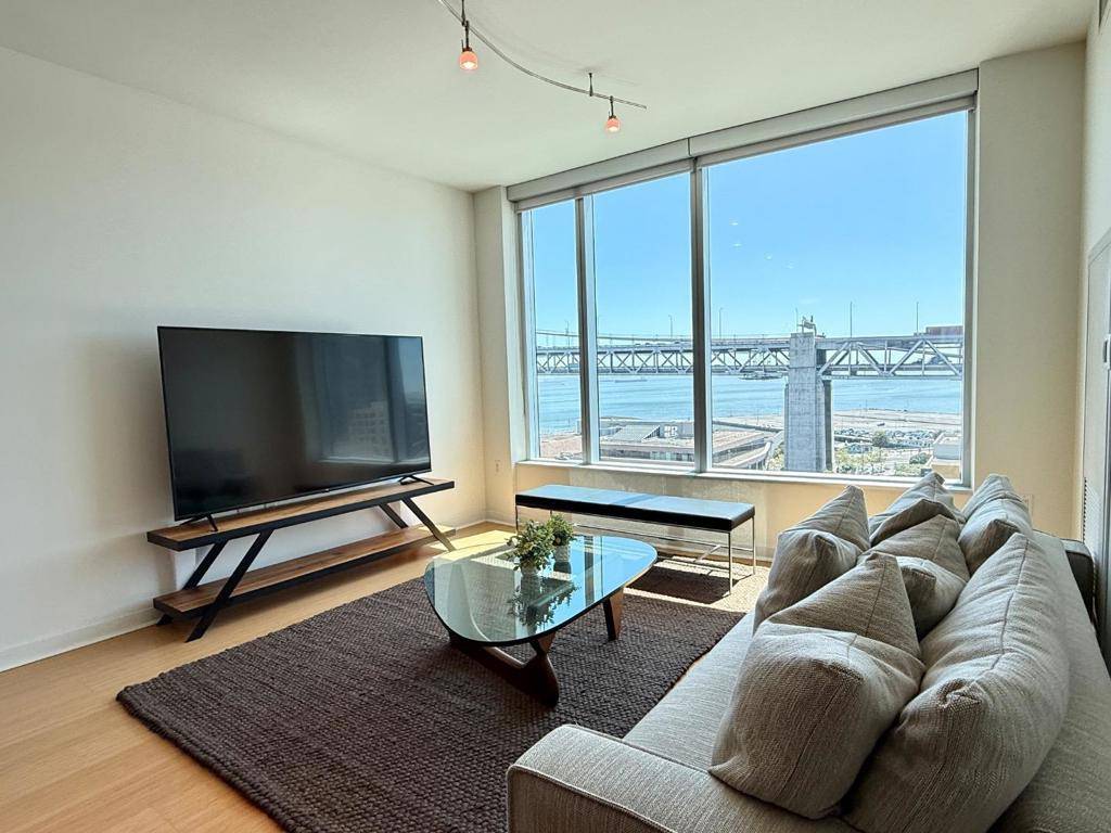 338 Spear ST #16E San Francisco, CA 94105