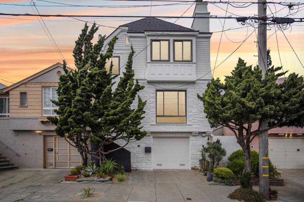San Francisco, CA 94116,2183 45th AVE